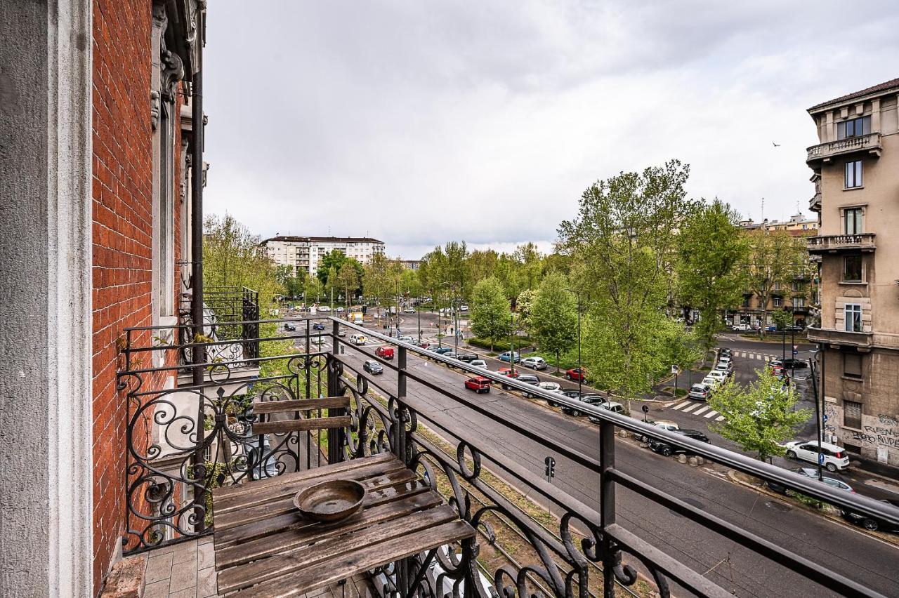 Hemeras Boutique Homes - Flat Near Citylife Милано Екстериор снимка